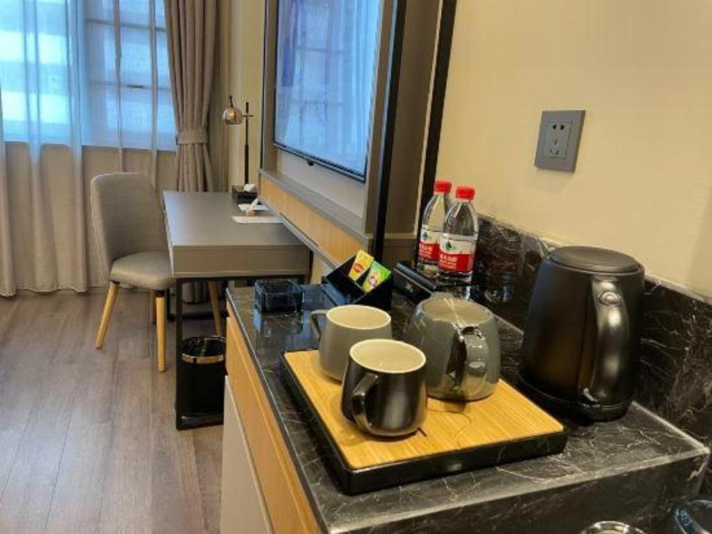 Home Inn Kunming Baita Road Bagian luar foto