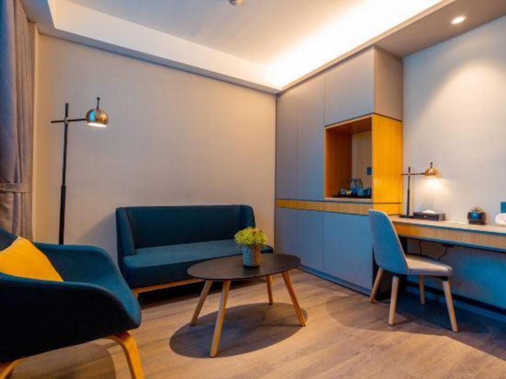 Home Inn Kunming Baita Road Bagian luar foto