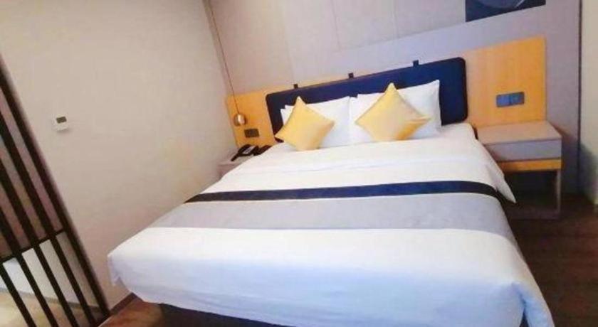 Home Inn Kunming Baita Road Bagian luar foto