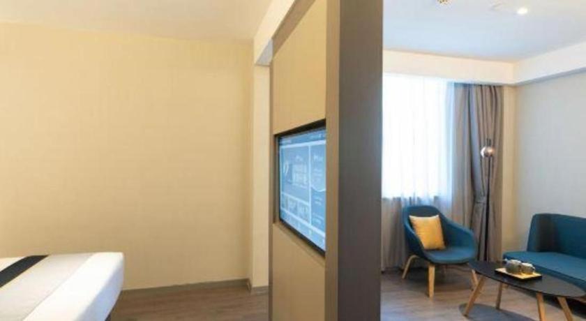 Home Inn Kunming Baita Road Bagian luar foto